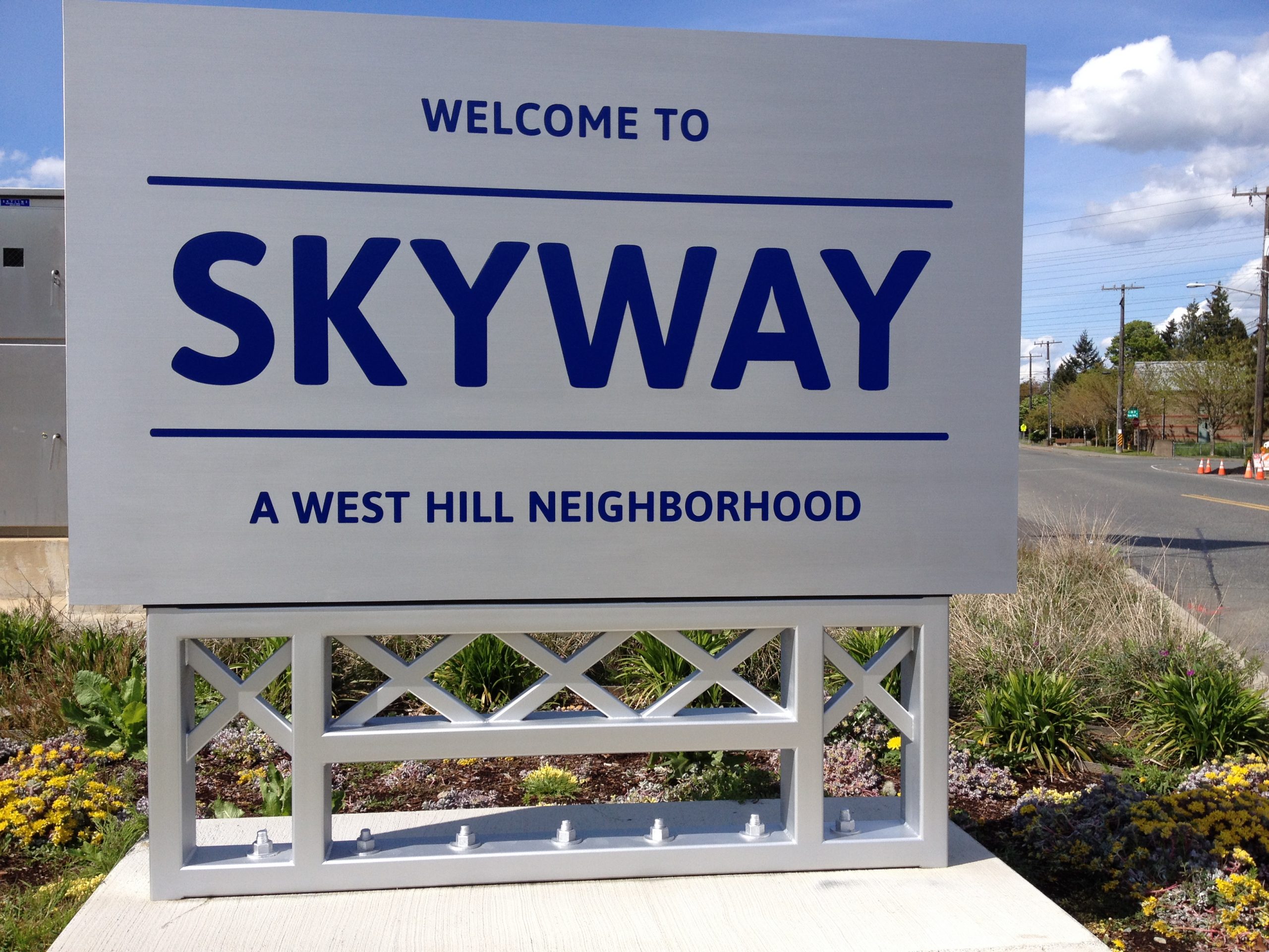Welcome to Skyway Sign Close Up